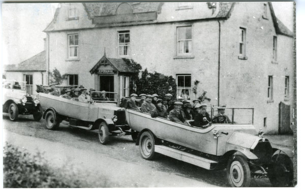 Charabancs Outside Buchanan Arms Hotel